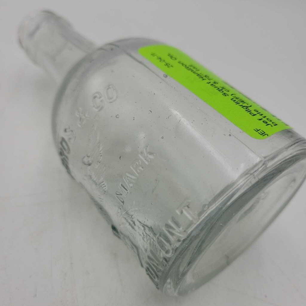 Pilgrim Squat Hamilton On. bottle (JEF)
