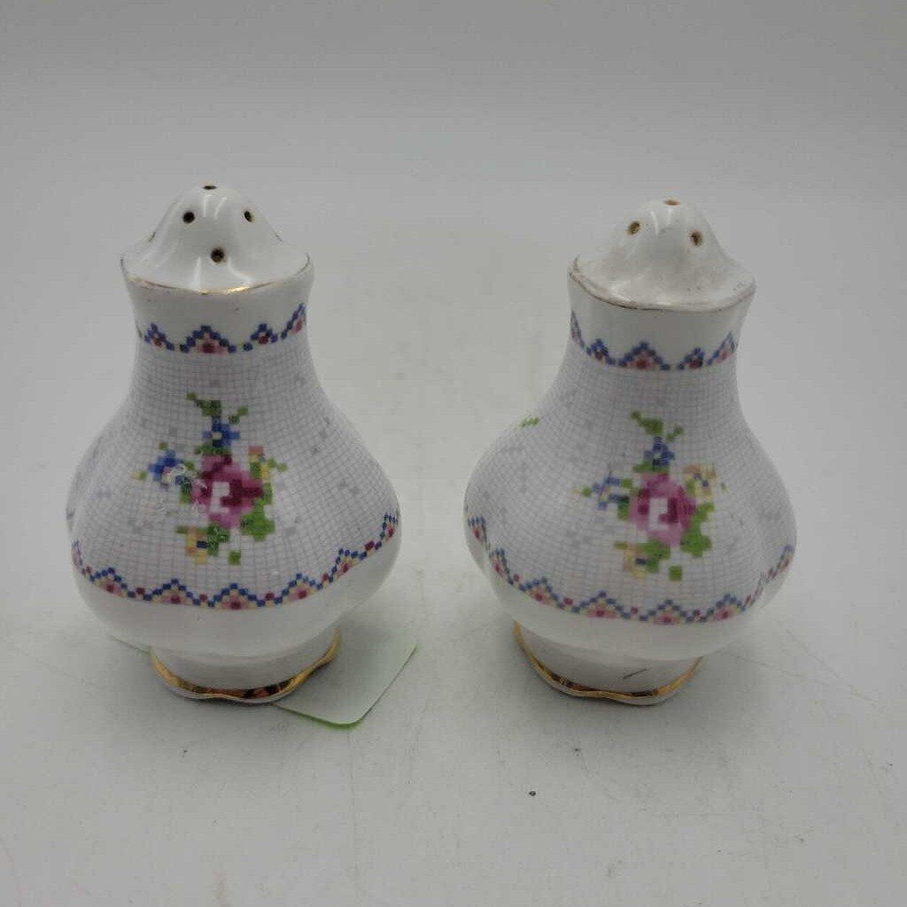 Royal Albert S/P Shaker Petit point (PR) (YVO) (504)