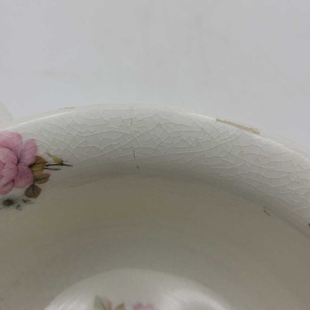 Small Floral Chamber Pot England Crazing and a small crack (TWS)