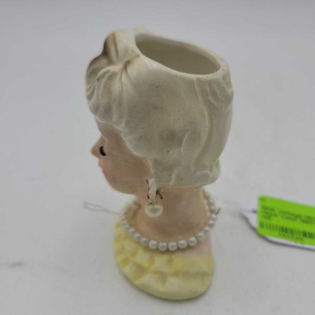Vintage Miniature Lady Head Vase 1960's (DS) 3226