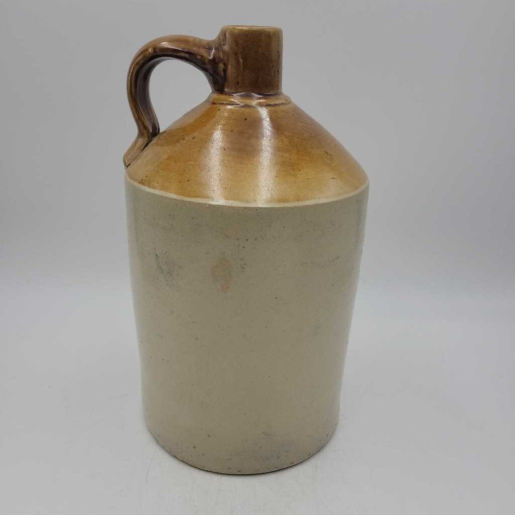 WM Mara Toronto Pottery jug (JAS)