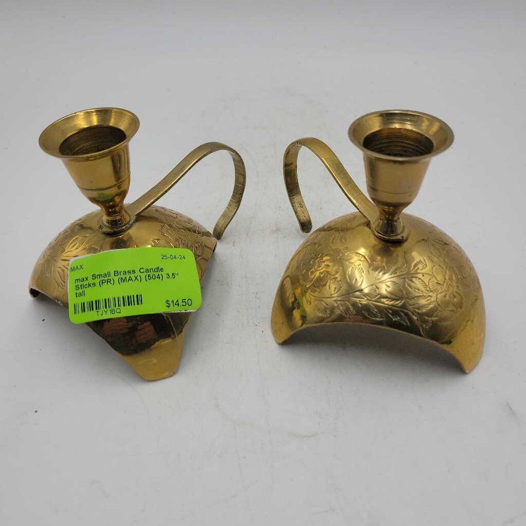 Small Brass Candle Sticks (PR) (MAX) (504)