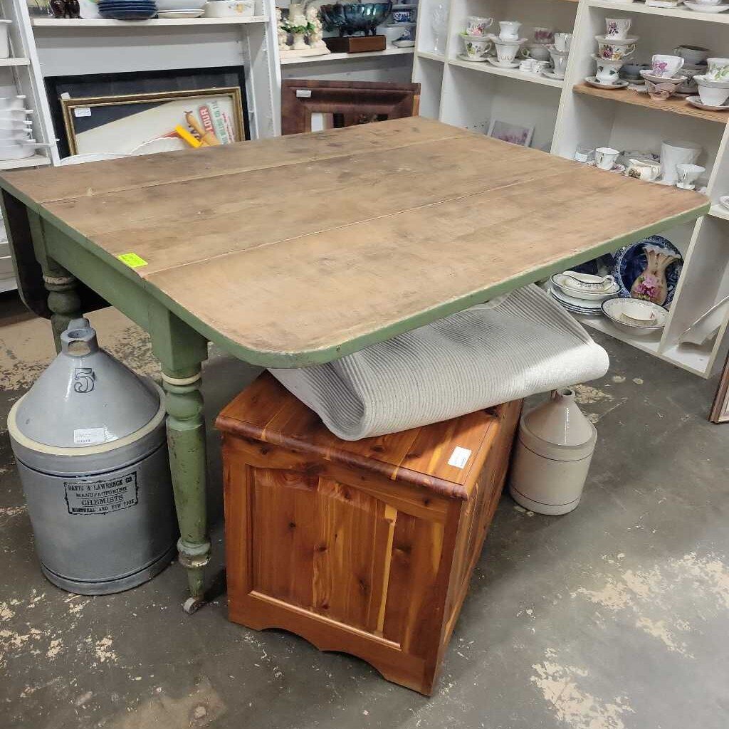 Antique Painted Drop Leaf Table (45" x 23" x 30") (YVO) 504