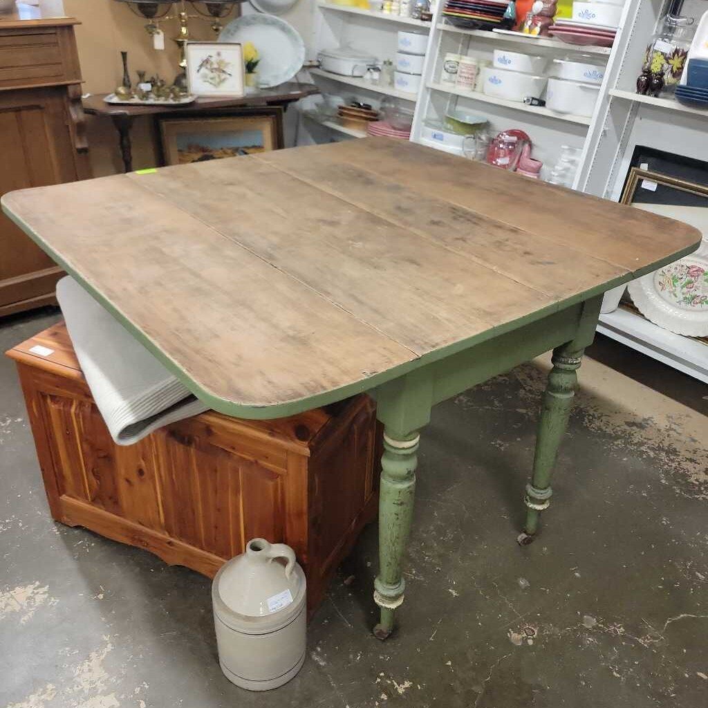Antique Painted Drop Leaf Table (45" x 23" x 30") (YVO) 504