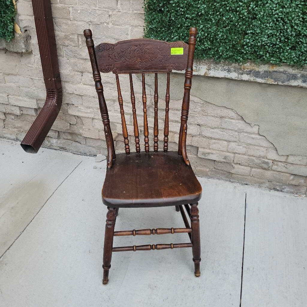 Antique Pressback Chair (YVO) (504