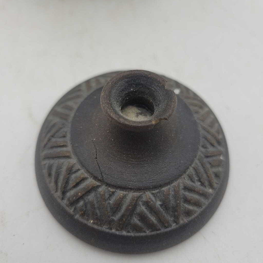 Six Nations Pottery Covered Jar as is (DEB)