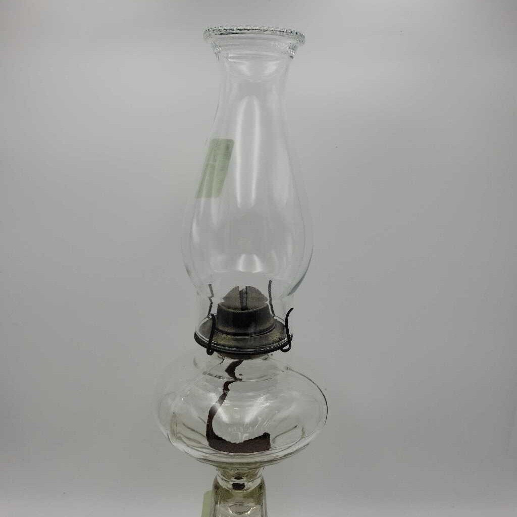 Antique Oil Lamp lantern (JAS)