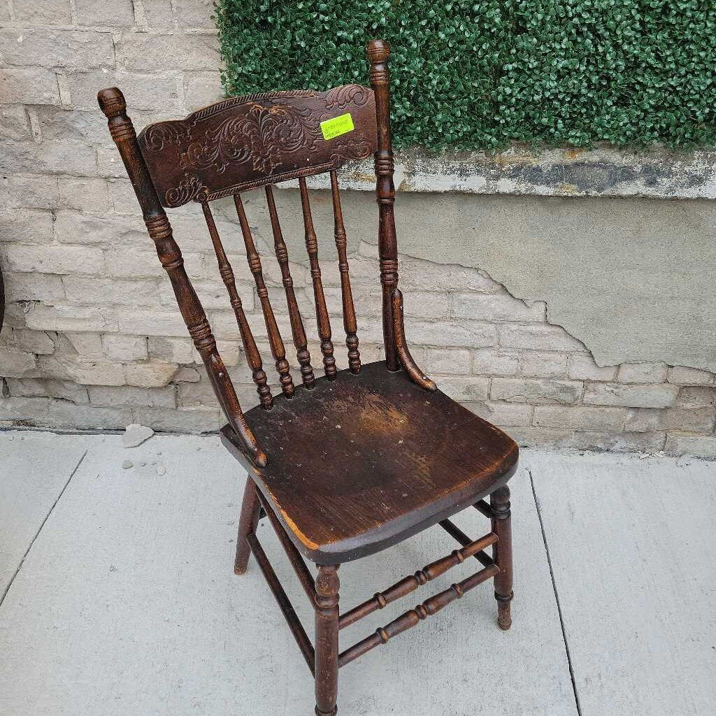 Antique Pressback Chair (YVO) (504