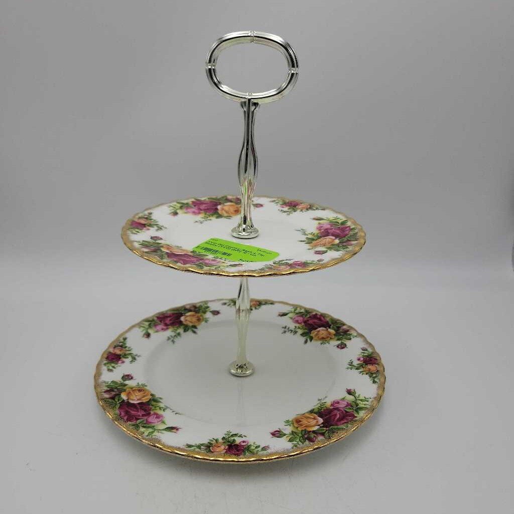 Old Country Rose 2 Tier Pastry (YVO) (505)