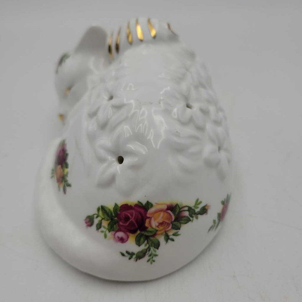 Old Country Rose Cat Pomander (YVO) (505) Royal Albert
