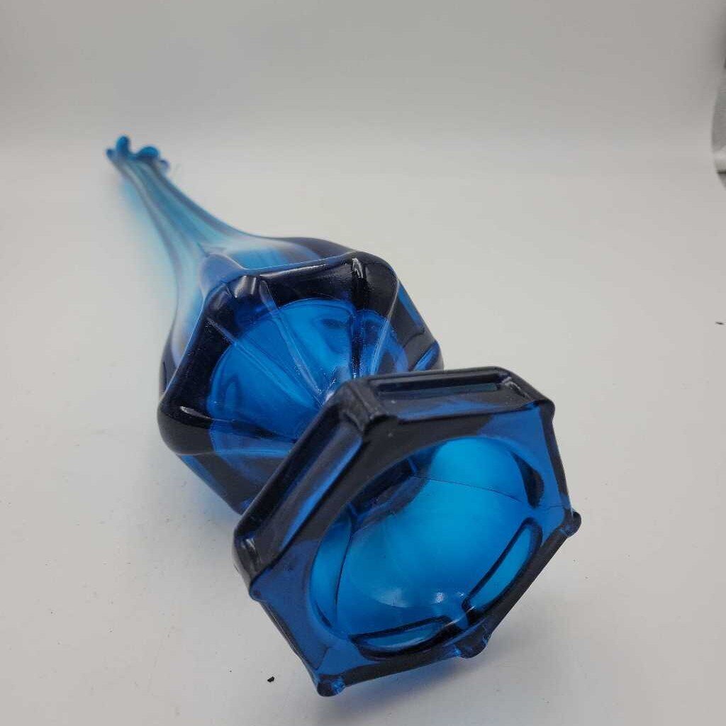 Viking Art Glass Vase (DEB)