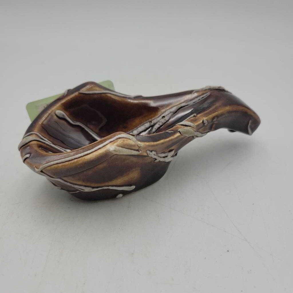 Vintage pottery Pipe Holder / rest (DS) 3191