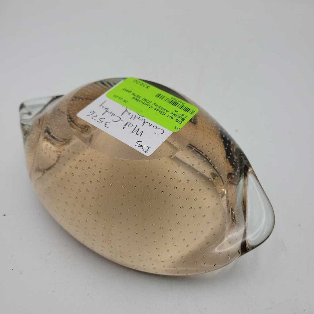 Art Glass Controlled Bubble Ashtray (DS) 3576
