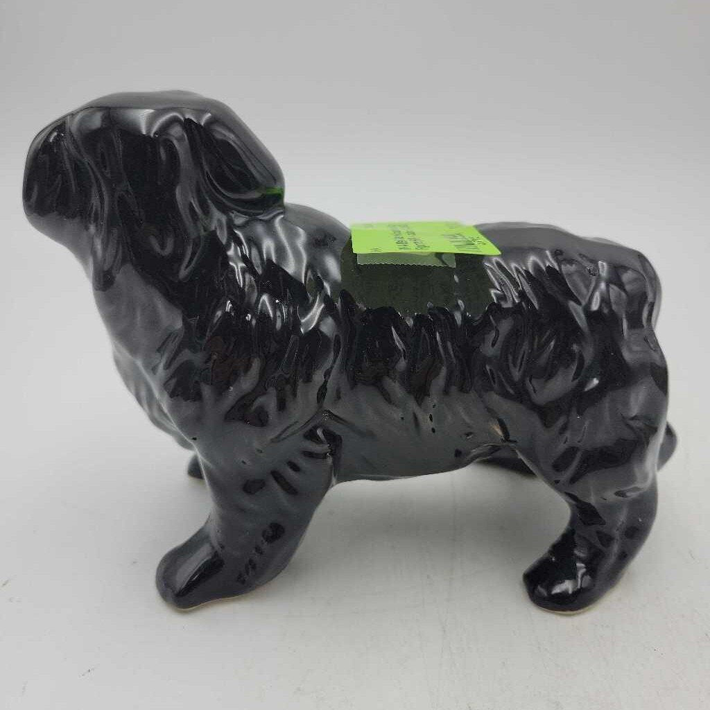Black Newfoulander Dog Figurine (RHA)