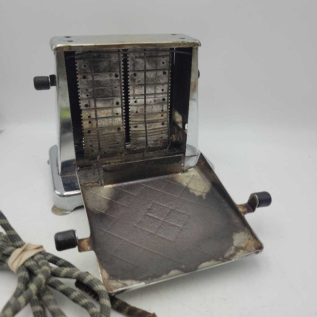 1940's chrome flipside toaster, working (GBZ)