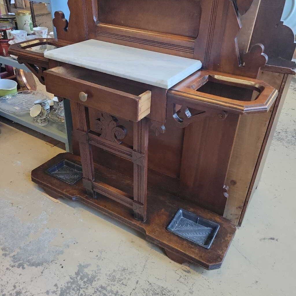Victorian Walnut Hall Stand (NS) 534