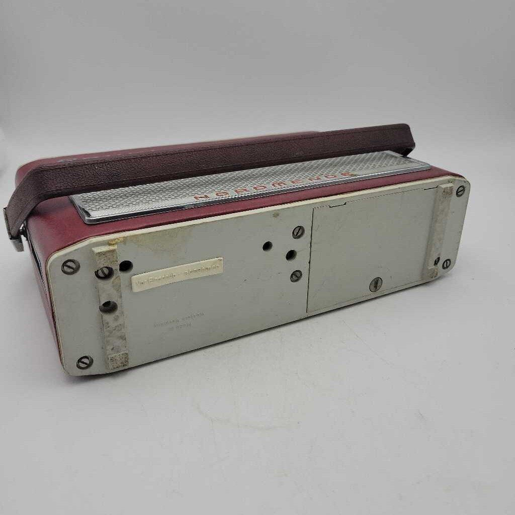 Nordmende Working Portable Radio (DR)