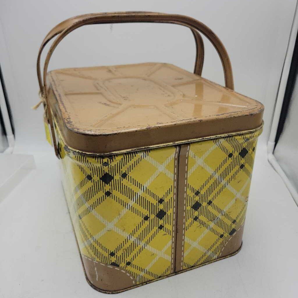 Vintage "Yellow Plaid" Metal GSW "Picnic Basket" (c. 1950's)