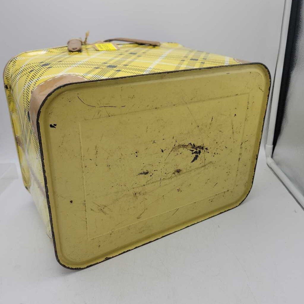 Vintage "Yellow Plaid" Metal GSW "Picnic Basket" (c. 1950's)