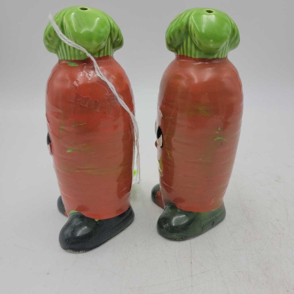 Carrot Salt and Pepper Made in Japan (DEB)