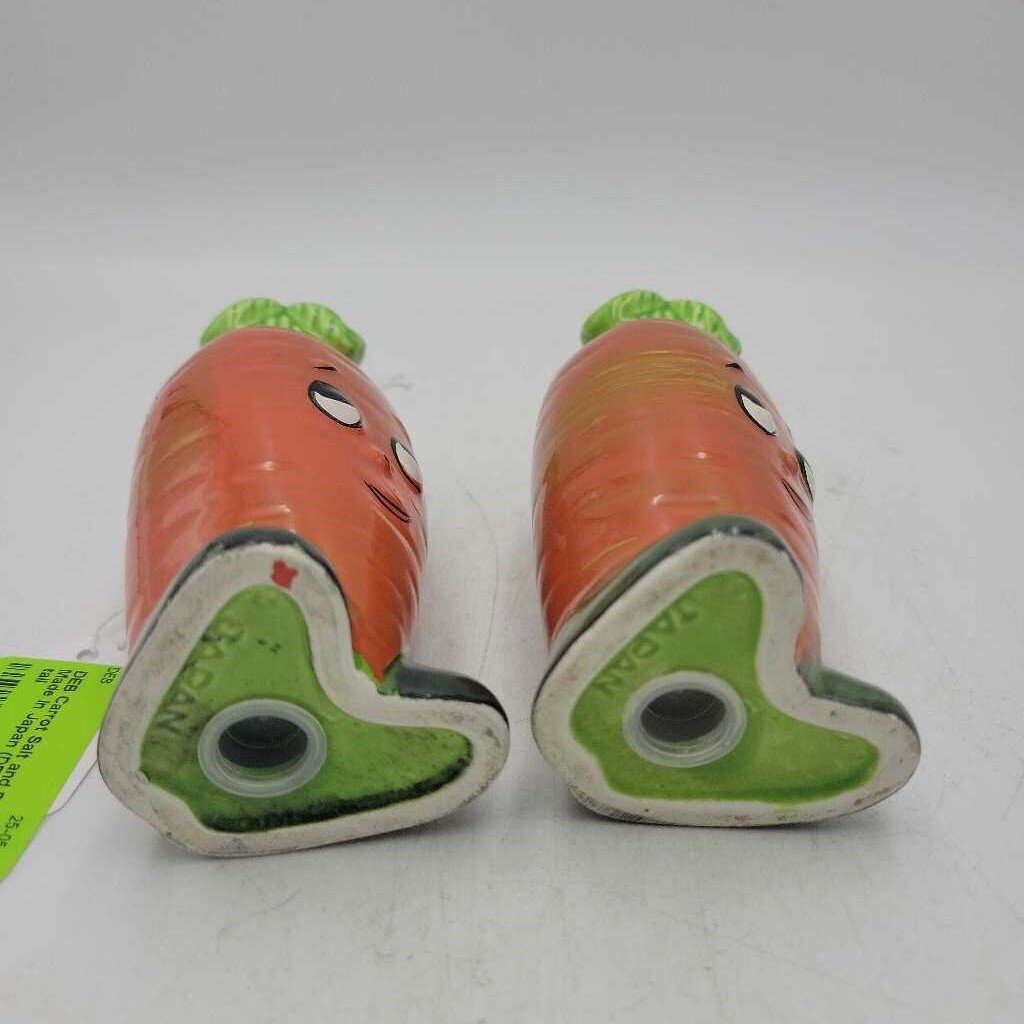 Carrot Salt and Pepper Made in Japan (DEB)
