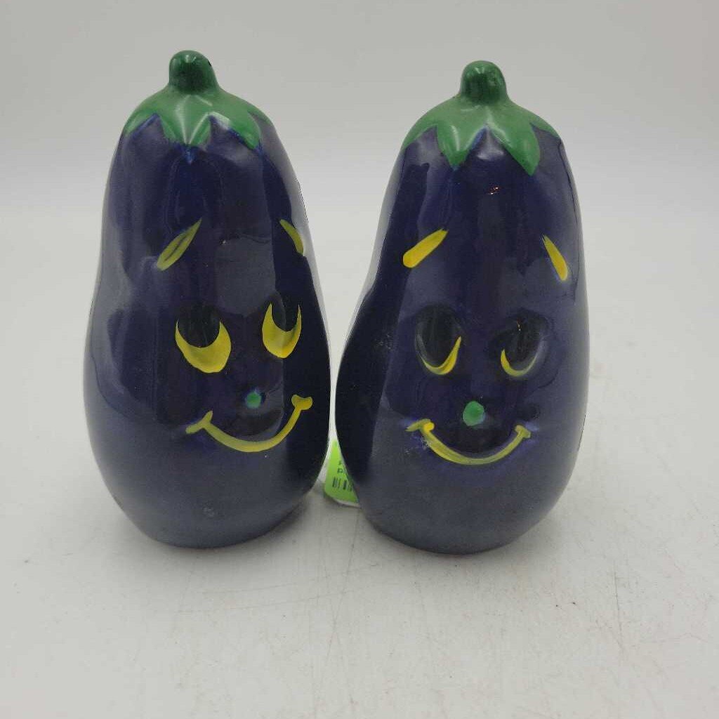 Egg plant Salt and Pepper Made in Japan (DEB)