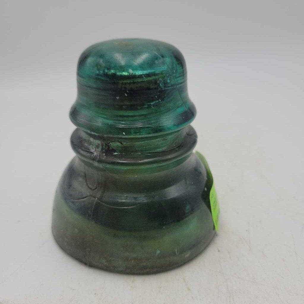 #42 Insulator with snow (JAS)