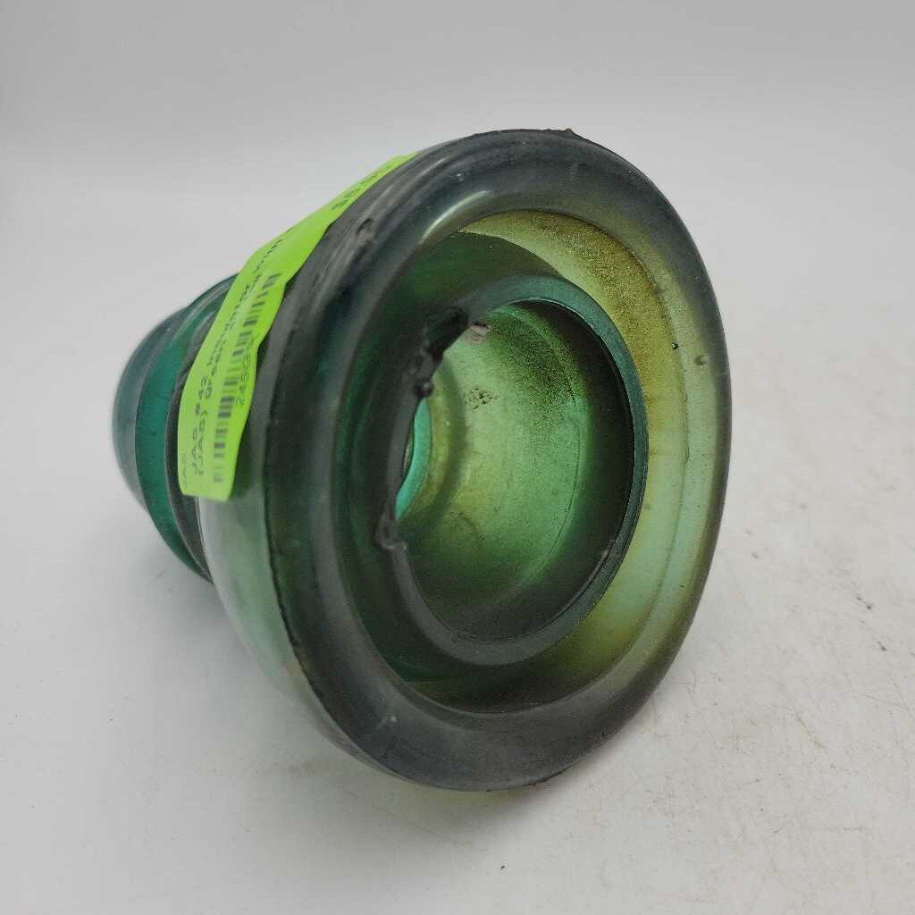 #42 Insulator with snow (JAS)