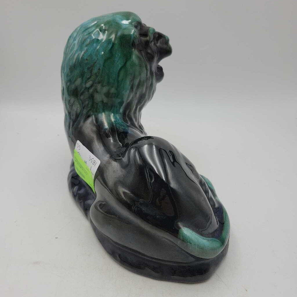 Blue Mountain Pottery Lion (DS) 3581