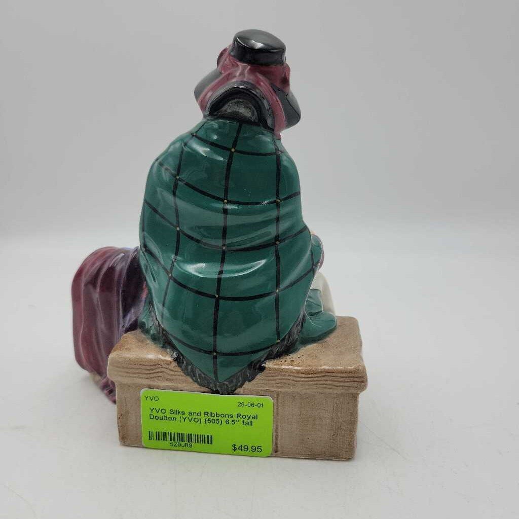 Silks and Ribbons Royal Doulton (YVO) (505)