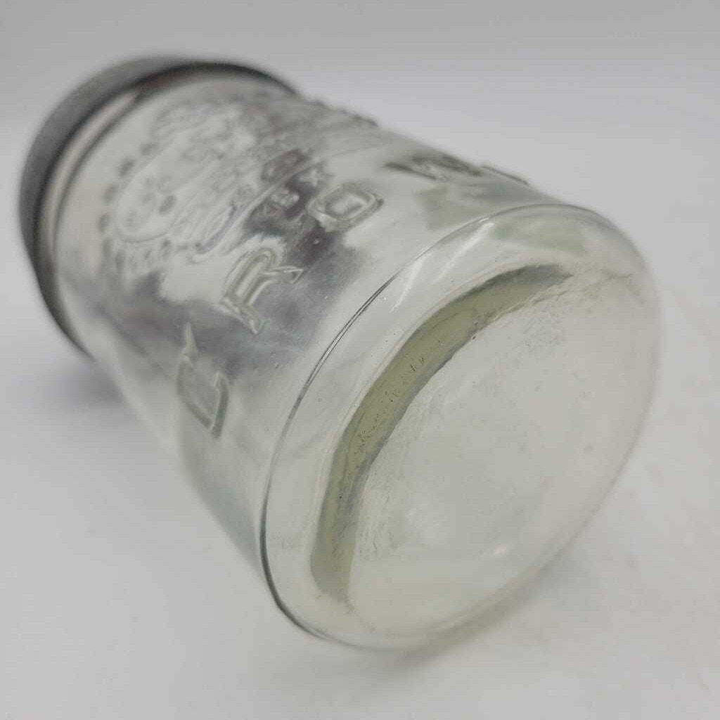 T.E Eaton Crown Pint Jar (JAS)