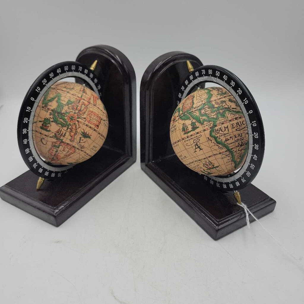 Globe Bookends (GEC)