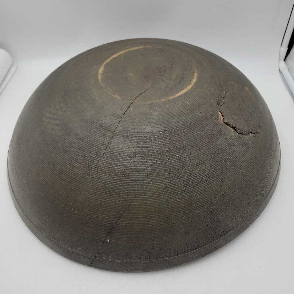 Vintage Large Turned Butter Bowl (YVO) (506)