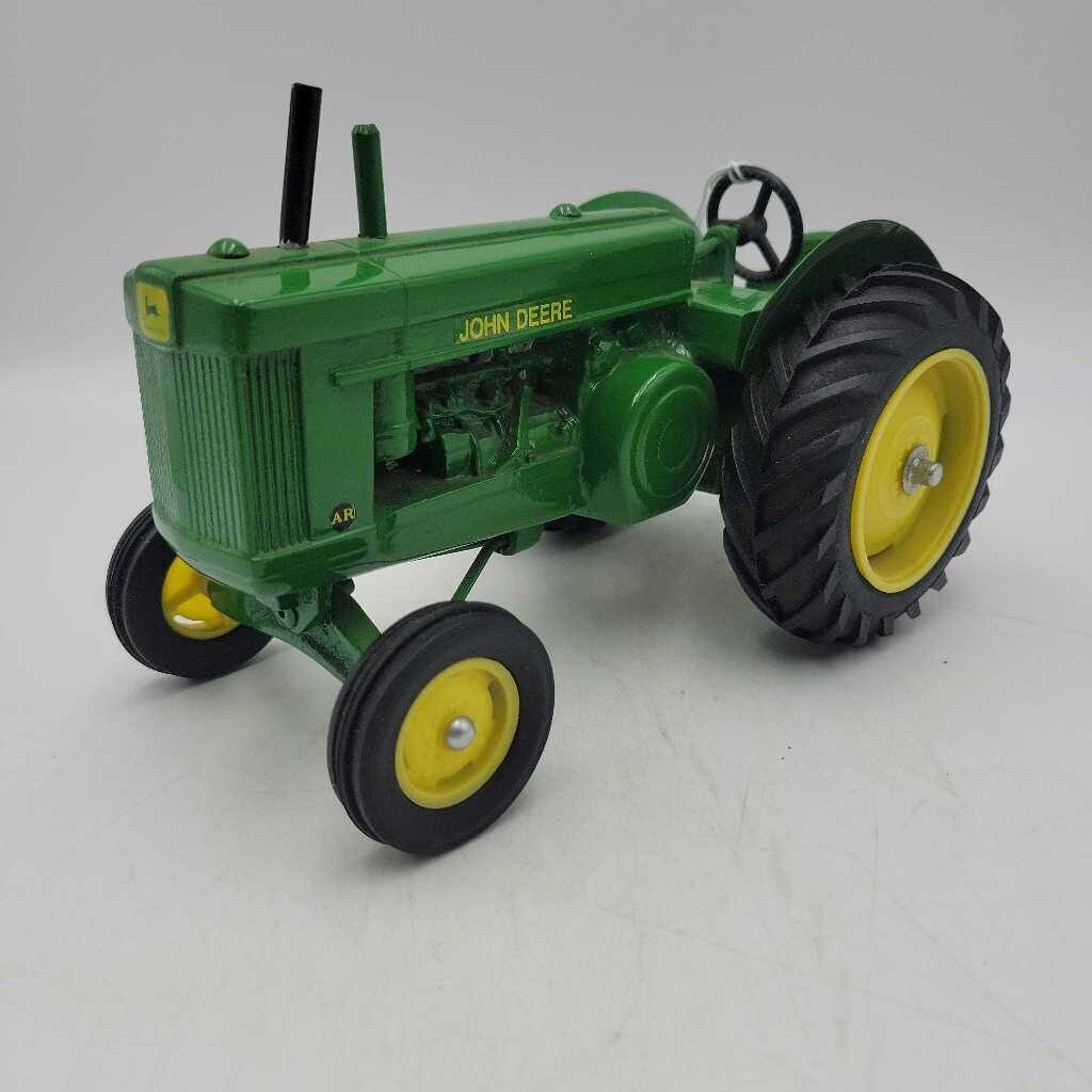 John Deere Tractor AR (RAE)