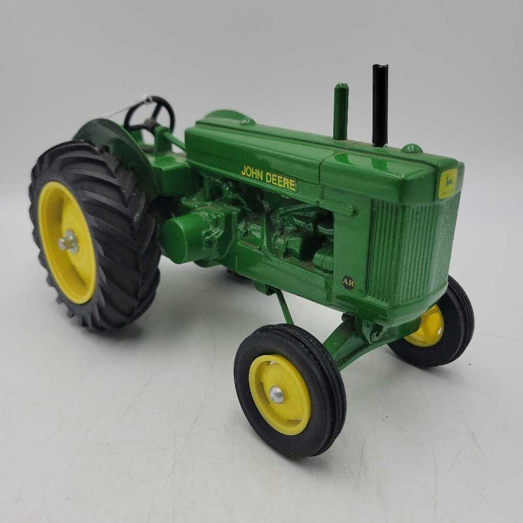 John Deere Tractor AR (RAE)