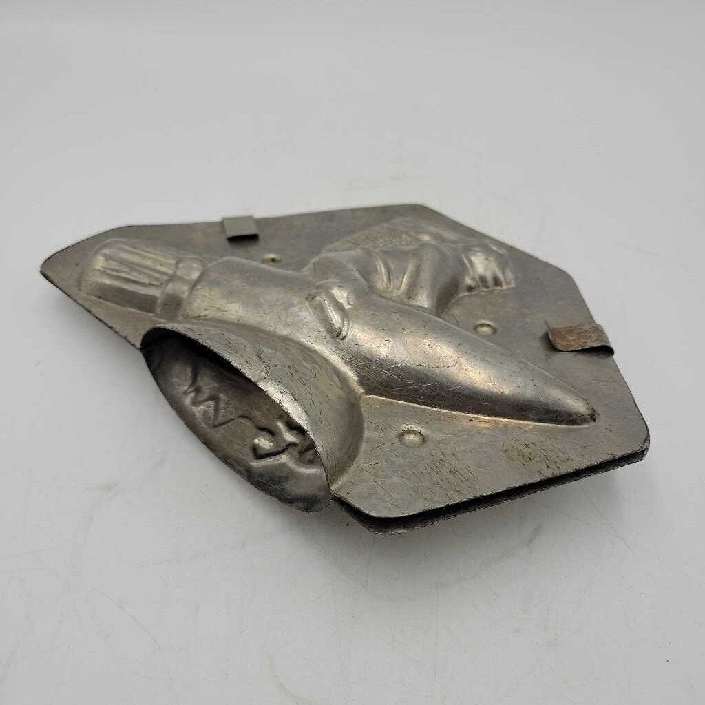 Rabbit on Rocket Chocolate Hinged Mold Eppelsheimer 8094 (JH49)