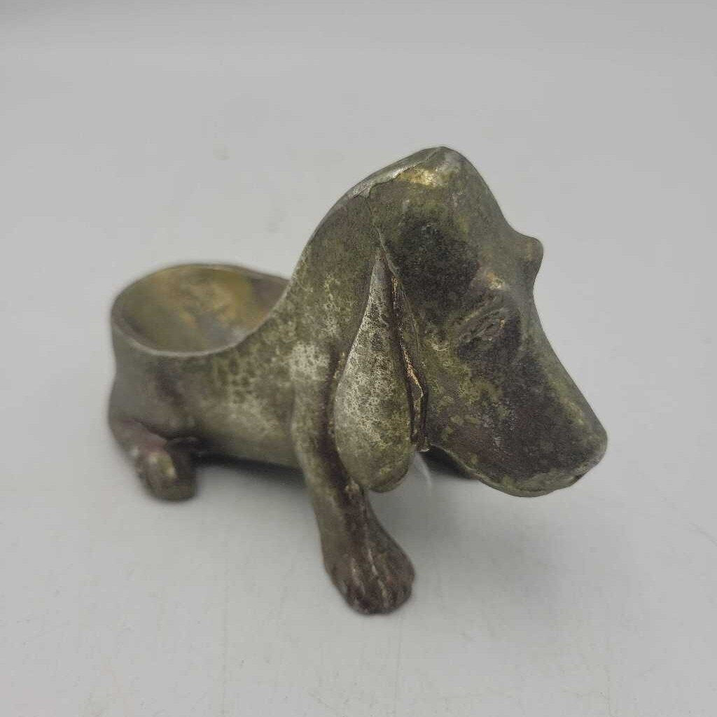 Hound Dog Pipe Rest (JL)