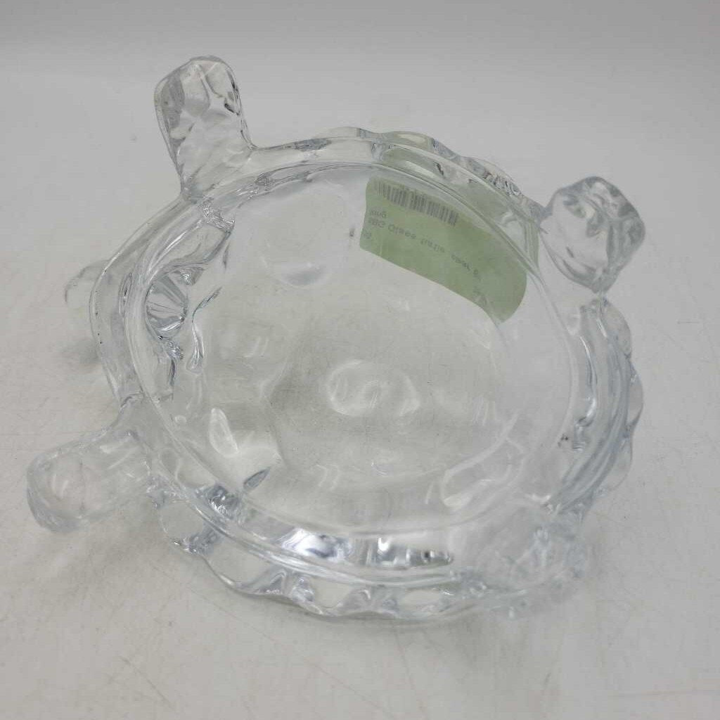 Glass turtle