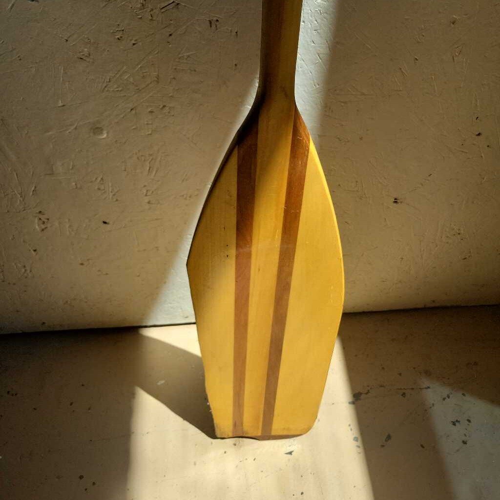 Single Upper Canada Paddle Damaged (as is) (DR)