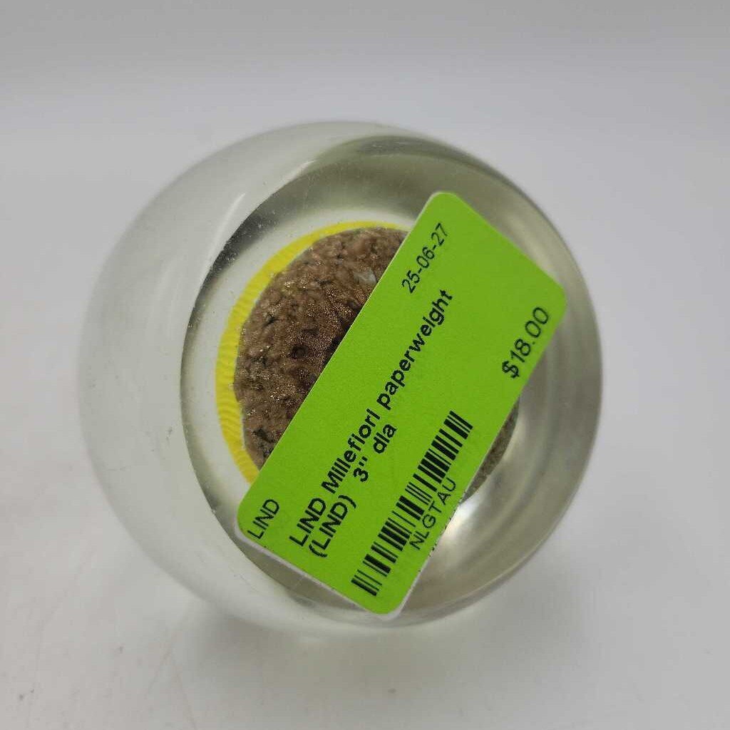 Millefiori paperweight (LIND)