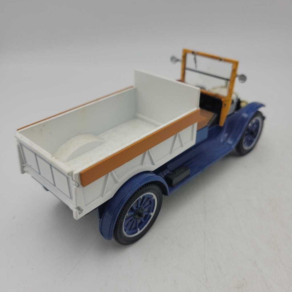 Ralph's Hauling Truck (JAS)