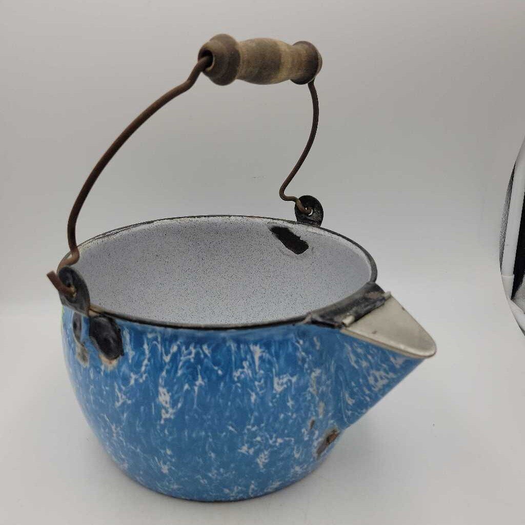 Enamelware Kettle pot (JAS)