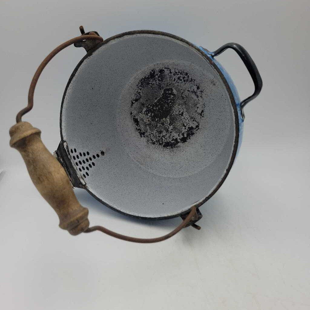 Enamelware Kettle pot (JAS)