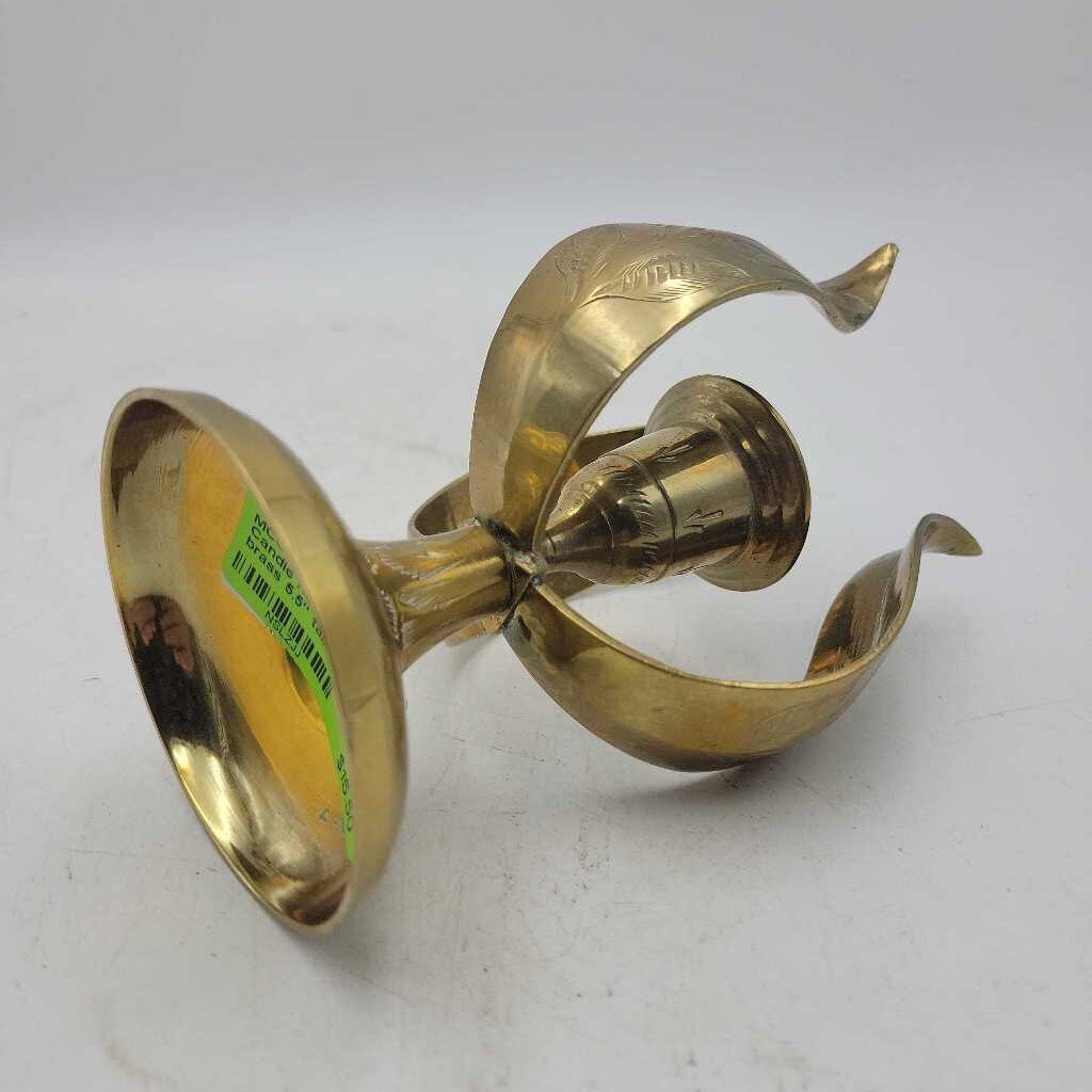Etched Leaves Brass Candle Holder (1038) (MCOL)