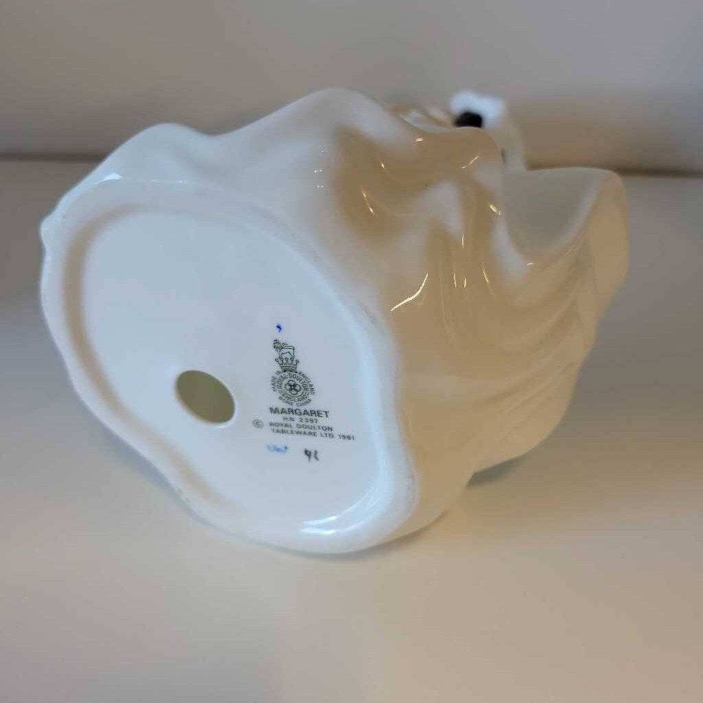 Royal Doulton Margaret HN 2397 (HAUS)