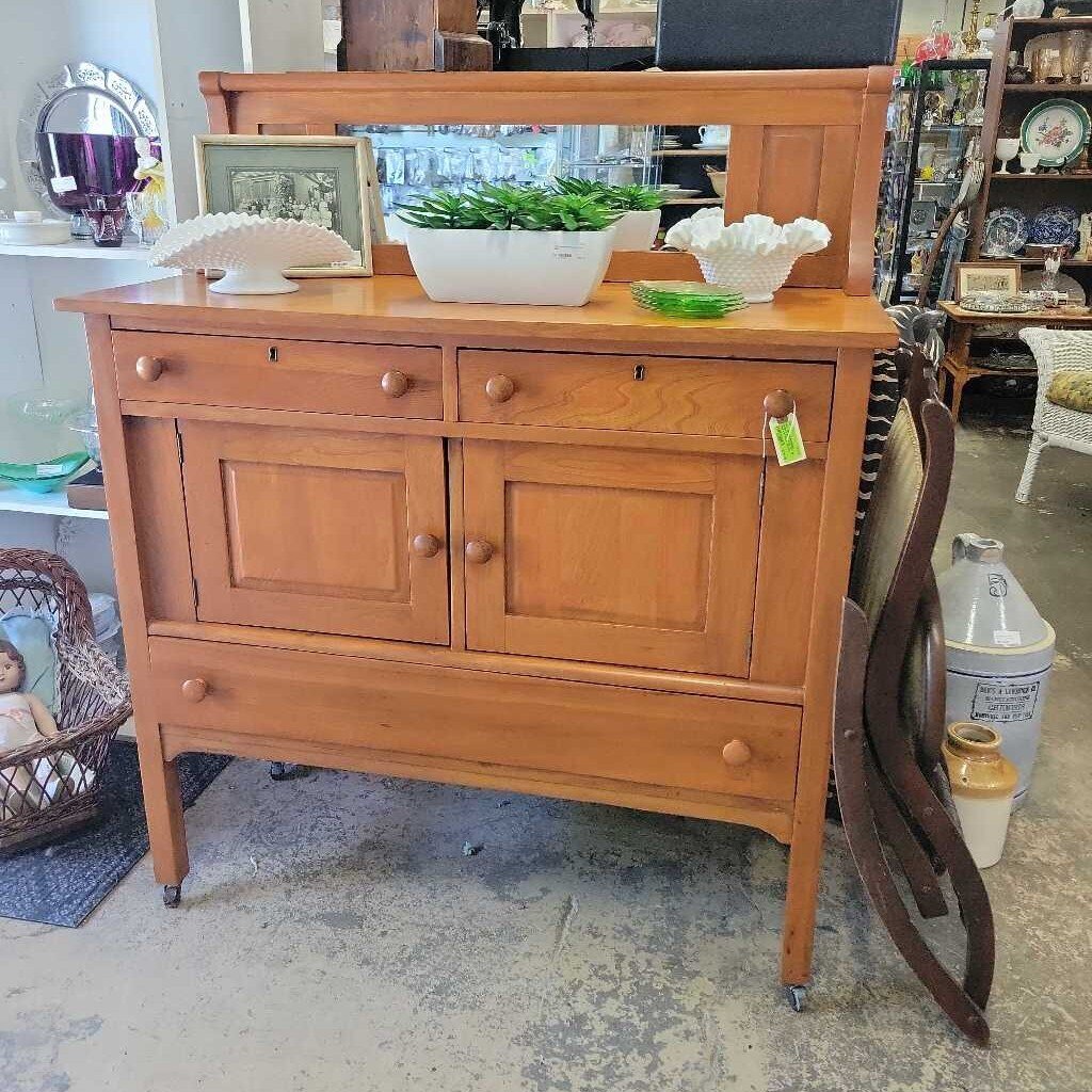 Antique Sideboard w/Mirror Back(YVO) (507)