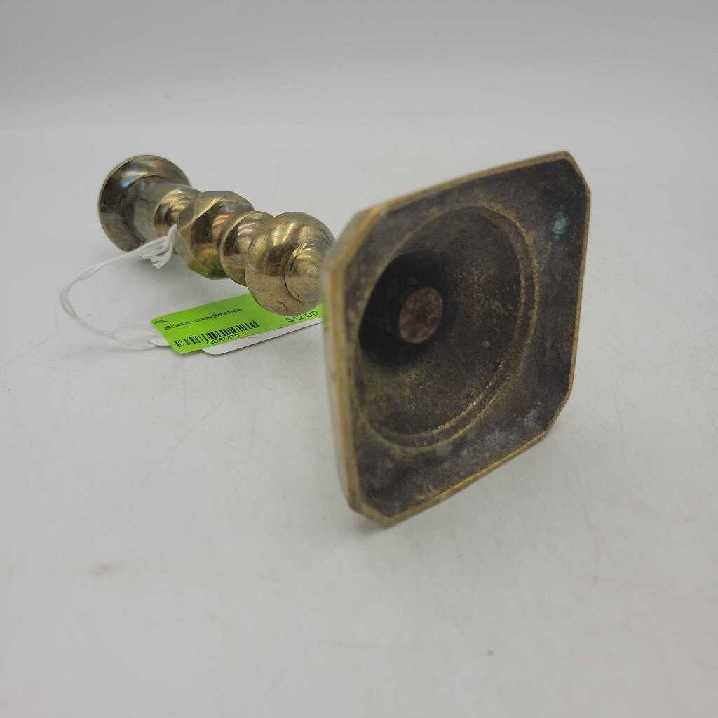 Brass candlestick (WIL)