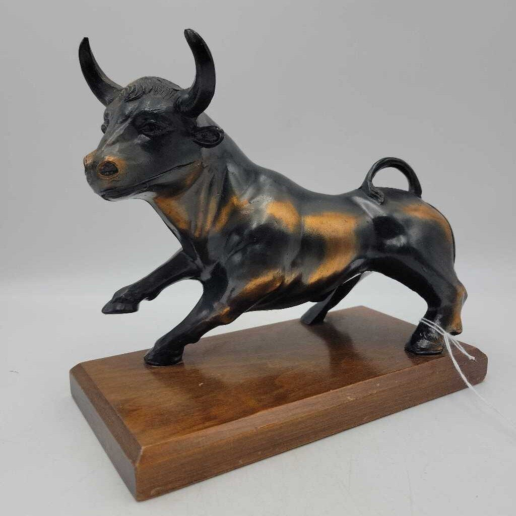 Bronze Bull (GEC)