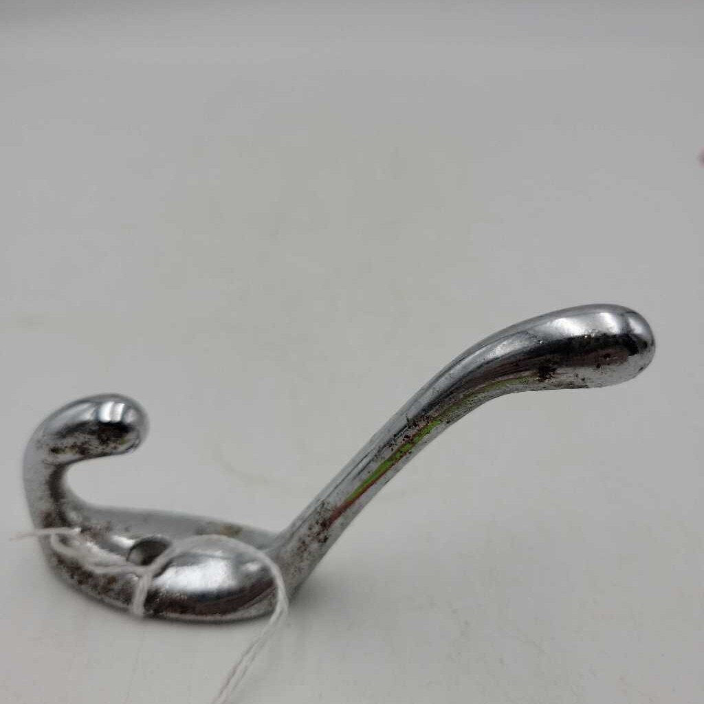 3.5" Chrome Hook (JAS)