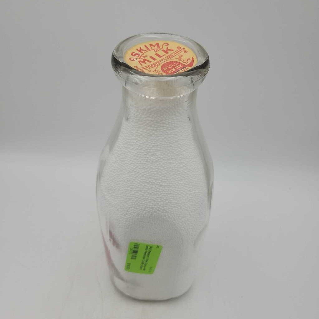 Pleasant View Dairy milk bottle Pembroke (JAS)